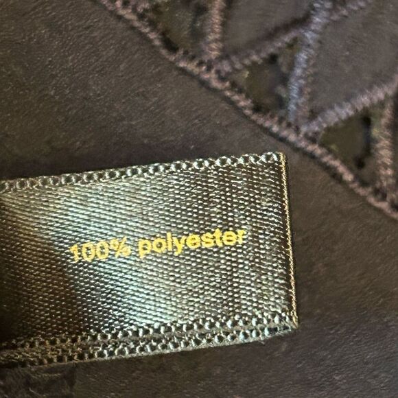 Outback Red blouse in navy with decorative cutout design in size small - Picture 10 of 10